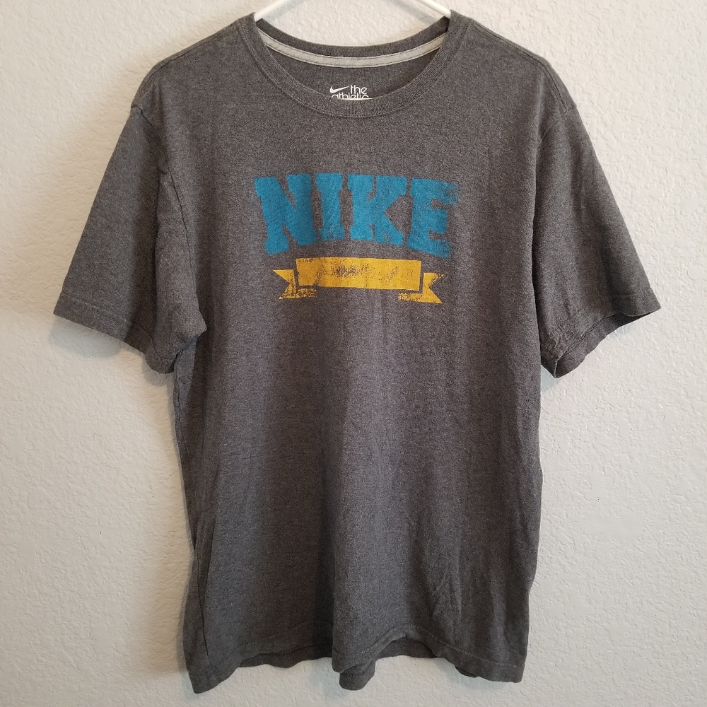 The Athletic Dept. Nike Men's Regular Fit Shirt
